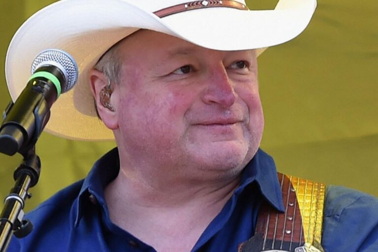Mark Chesnutt Ends Show Early, Scraps 2 More Due to Illness
