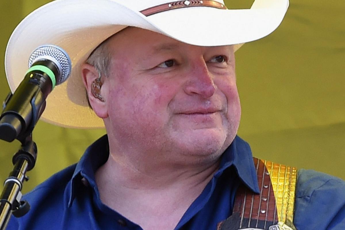 Mark Chesnutt Ends Show Early, Scraps 2 More Due to Illness